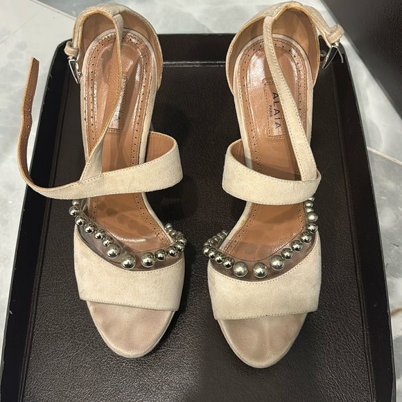 Alaia heels